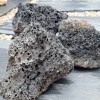 Lava, melna, skaldīta, 10–20 cm, kg